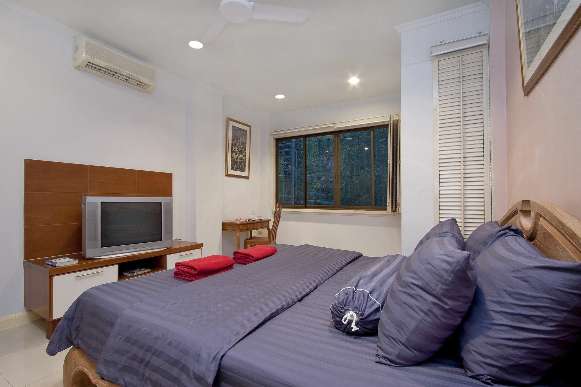 Argyle Apartments Pattaya Exterior foto